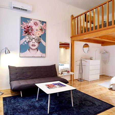Christie'S Downtown Apartment Budapest Exterior foto